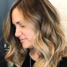 Amanda DeCesare originally from Chicago, IL has been in Valdosta since  2007. She has been doing hair and makeup for about 4 years and falls even  more in love with her craft