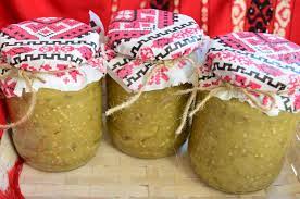 5.dați morcovii prin răzătoarea medie. Vinete La Borcan Pentru Iarna Antena 1