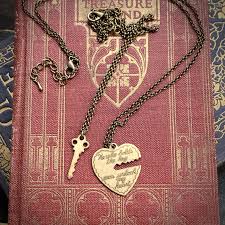 Just like you are the key to your lover's heart. Key To My Heart Necklace Set In Antique Bronze Ragtrader Vintage
