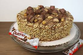 Kinder Bueno Torte Kinder Bueno Rezept Kinder Bueno Selber Machen Kinder Bueno Kuchen Torten Rezep Torten Selber Backen Torte Ohne Backen Kuchen Und Torten