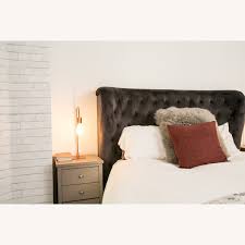 Cutting edge and bold, yet at tov furniture we emulate this philosophy. Tov Furniture Finley Grey Velvet Queen Bed Aptdeco