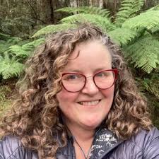 Fiona Townsend (@f_townsend)