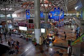 Don't worry, if you have a heavy suitcase and your room is on the top floor, there is an elevator. The Kl Sentral Building Milestone Kl Sentral