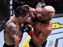Morano upset smolka in his first ufc fight and took home a bonus. Watch Deiveson Figueiredo Vs Brandon Moreno Full Fight Video Highlights Ufc 256 Mmamania Com
