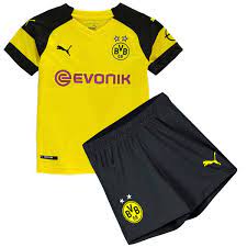 Here is a video released by bvb, introducing. Borussia Dortmund Home Kids Football Kit 18 19 Soccerlord