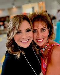 Karen Getz's Instagram, Twitter & Facebook