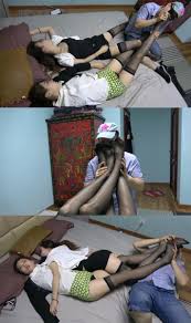 林子菌视频【老梦】私人定制;（1）两美女误入黑店遭遇变态足控男闻玩丝袜脚超爱绘子小脚脚