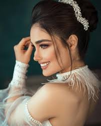 Maquiagem para noivas morenas: dicas para o grande dia