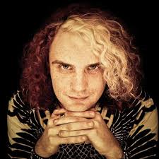 Stream Tom Reddy music