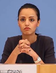 Toplam 51 sawsan chebli haberi bulunmuştur. Muslim State Secretary For Berlin Voices Her Backing For Sharia Law In Europe Daily Mail Online