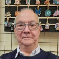 Désormais mes deux filles Camille & Emma font équipe avec moi au travail...  De nouvelles aventures en famille ! #michelsarran #famille  #mesfillesmesamours photo: Anne-Emmanuelle Thion Photographe