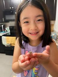 Baby gecko snuck into the house tonight