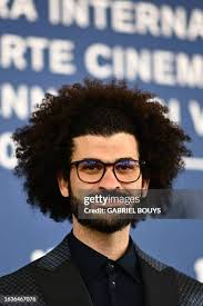 20 Photos & High Res Pictures