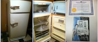 Maybe you would like to learn more about one of these? 1950 S General Electric Refrigerator 700 South Lincoln