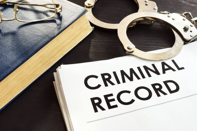 Criminal Record Doesn't Clear in 7 Years (Employers See It)
