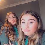 Elsie Moll's Instagram, Twitter & Facebook