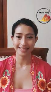 istilah Semeleh yang berasal dari kata seleh, dalam bahasa Indonesia kurang  lebih artinya adalah meletakkan. Semacam apabila kita memiliki sesuatu,  kemudian kita meletakkannya, kita akan berusaha ...