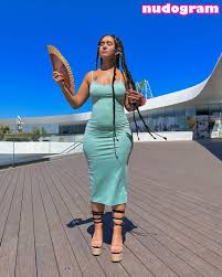 Leiire  Leiirelopez21  Leiirelopeznajarro  Leire  kissmybigass Гола  изтичане OnlyFans снимка 10 - Nudogram v2.1