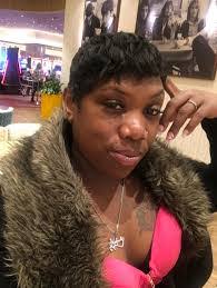 Monique Naylor's Instagram, Twitter & Facebook