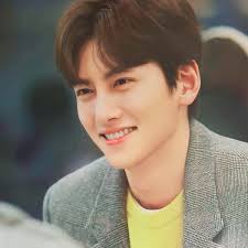 Ji chang wook is a south korean actor under glorious entertainment. ð'±ð'Š ð'ªð'‰ð'‚ð'ð'ˆ ð'¾ð'ð'ð'Œ On Twitter My 2 Most Favourite Smiling Photos Of Him Untill Now It S Precious May He Always Keep Smiling Like This Always Be Happy