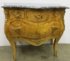 This Beautiful Louis Xv French Style Reproduction Dresser Comes With A Beautiful Marble Top And French Antiques French Reproduction Furniture Antique Furniture