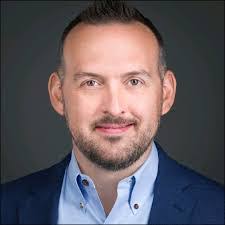 Ross Cogar's Instagram, Twitter & Facebook