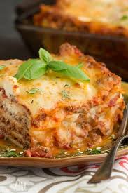 Classic Turkey Lasagna Recipe A Simple Homemade Lasagna Recipe That S Easy Enough For Busy Week Night Easy Lasagna Recipe Ground Turkey Lasagna Lasagna Recipe