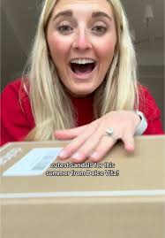 The most perfect sandal @Dolce Vita Footwear #creatorsearchinsights  #fashion #dolcevita