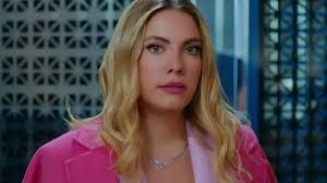 Forbidden Fruit, anticipazioni 19 agosto: Yildiz vuole rompere l'accordo  con Yesim, Halit scopre le sue spese