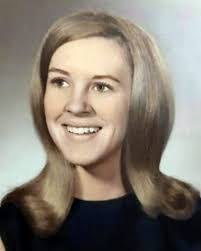 Carolyn Mcclain's Instagram, Twitter & Facebook