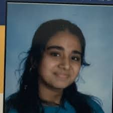 Danielle Grunwald's Instagram, Twitter & Facebook