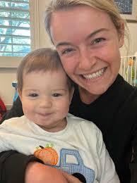 Ashley Luck's Instagram, Twitter & Facebook