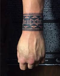 Although there are many types of chain tattoos — each with its own particular meaning — in. Best Traditional Wrist Band Tattoo Design For Men Entertainmentmesh