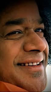 Swami is source of eternal peace and happiness. atmaswaroopa lara  salutations at your lotus feet 🙏🙏