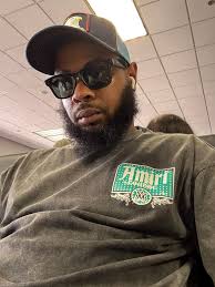 DeAngelo Dee (@901yungdee) • Instagram photos and videos