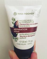 Masque Pour Cheveux A L Huile De Jojoba De Chez Yves Rocher Instagram Drinks