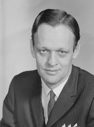 Aline Chrétien, wife of former PM Jean Chrétien, has died at age 84