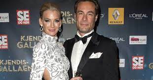 I tillegg skriver hun om skilsmissen fra andreas holck. Kathrine Sorland Det Var Kjaerlighet Ved Forste Blikk