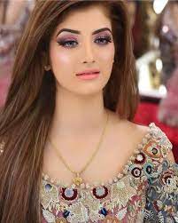 25 Pakistani Wedding Hairstyles Hairdos For Your Big Day Pakistani Wedding Hairstyles Hair Styles Wedding Hairstyles