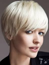 Simply spritz a sea salt spray from midshafts to. Top 9 Choppy Bob Hairstyles Styles At Life