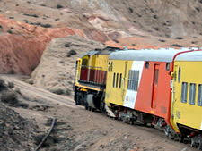 The train stops at the town of san antonio de los cobres, where you can. Tren A Las Nubes Wikiwand