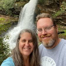 How to cut eyes off of potatoes to plant