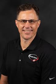 David Michl's Instagram, Twitter & Facebook