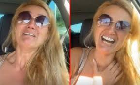 Tuğba özay नाम के लोगों की प्रोफ़ाइल देखें. Uo3m8dzt6g Dfm