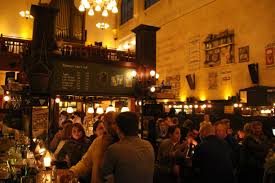 Number 1 Cafe Top 100 Olivier Utrecht Honoured By The Major Of Utrecht Alied Wolfsen Cafe Utrecht Foto