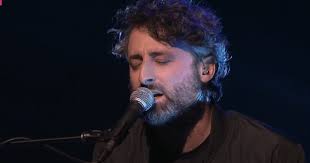 TLMEP: le 4e album de Louis-Jean Cormier s'inspire du deuil de son père