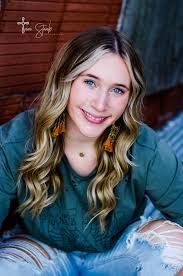 Tara Staab Photography added a...