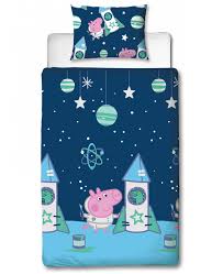 When it's time for bed they realise that the tent is too small for the whole family, but it's not a peppa and george go to granny and grandpa pig's house and help grandpa in the garden. Peppa Pig George Boom Single Duvet Cover Set