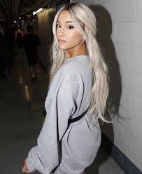 The world had a major freak out session earlier this week when ariana grande dropped her new cover art for focus, because all everyone thought that ari's hair was platinum blonde in the original pic because it was in greyscale, but the color version of the pic reveals that it is. She S Unreal With Her Platinum Blonde Ariana Grande Now Facebook