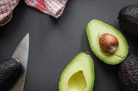 If you like to eat avocados, then you have likely tried growing your own tree from one of your leftover seeds. What Time Of Year Do Avocado Trees Bear Fruit Around The World